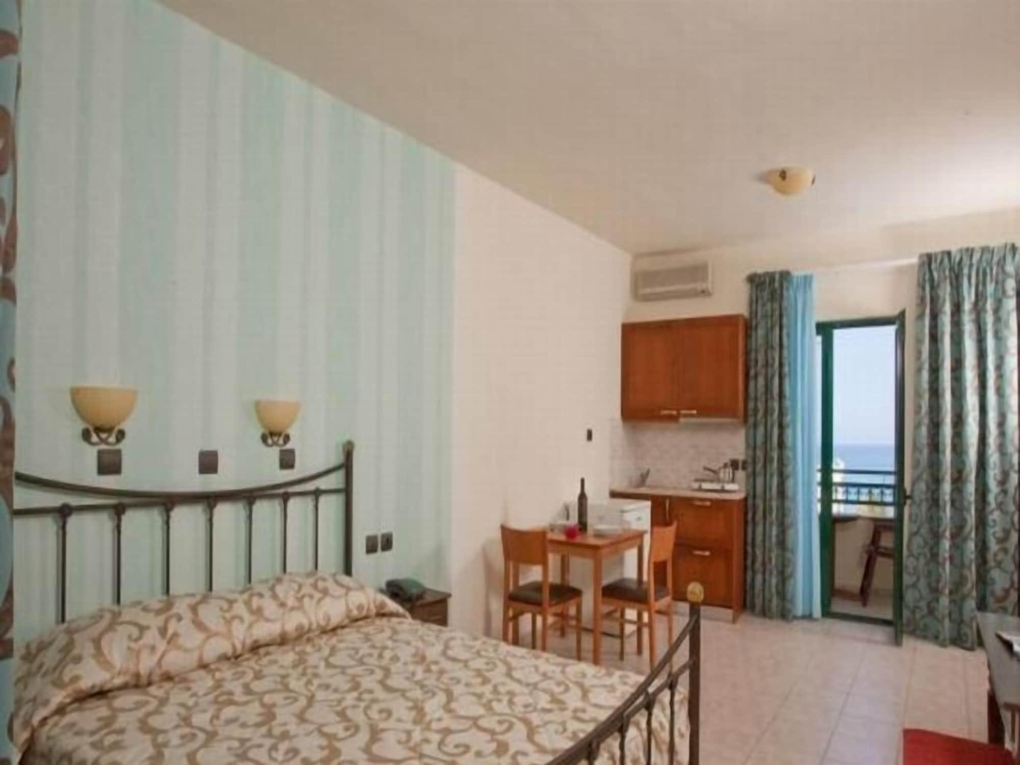 Dias Hotel & Apts Stalida 외부 사진