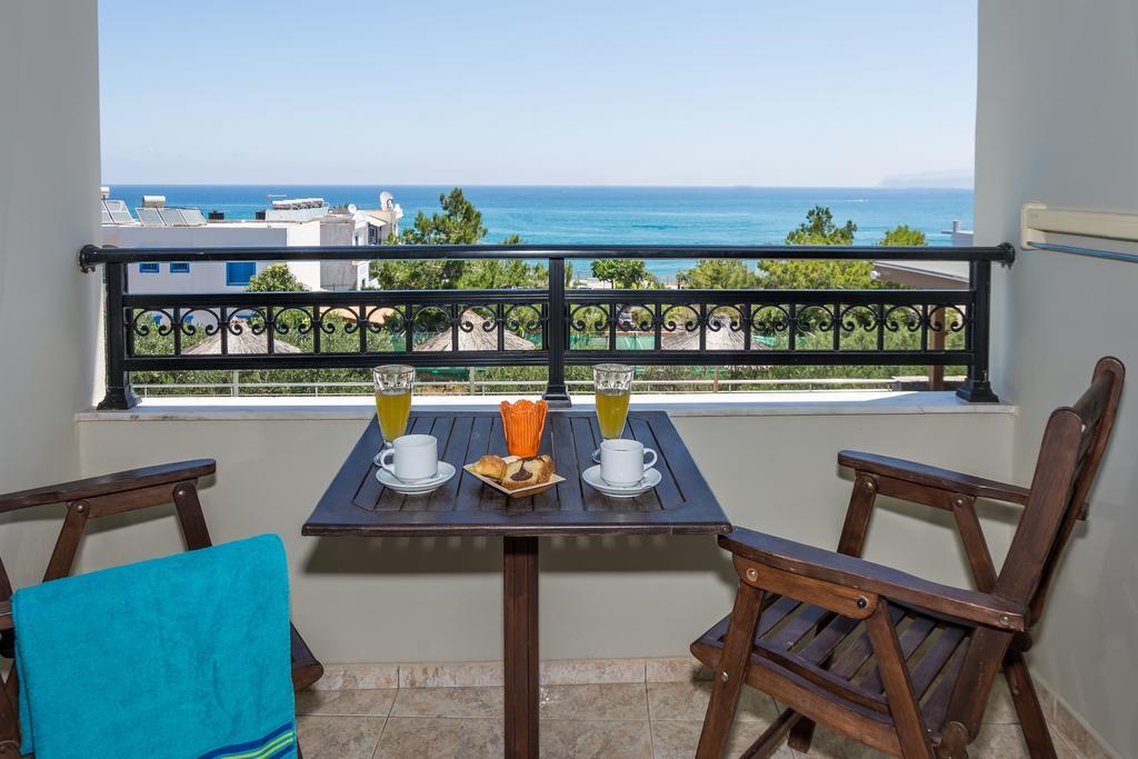 Dias Hotel & Apts Stalida 외부 사진