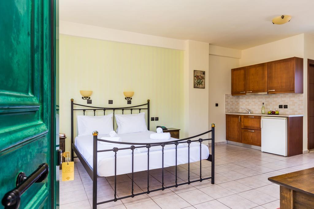 Dias Hotel & Apts Stalida 외부 사진